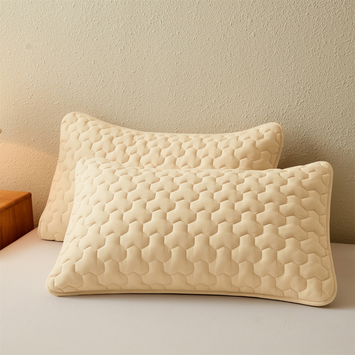 91家纺网 家纺一手货源 找家纺 （总）居眠 2025新款简格-棉花防水枕套-简格