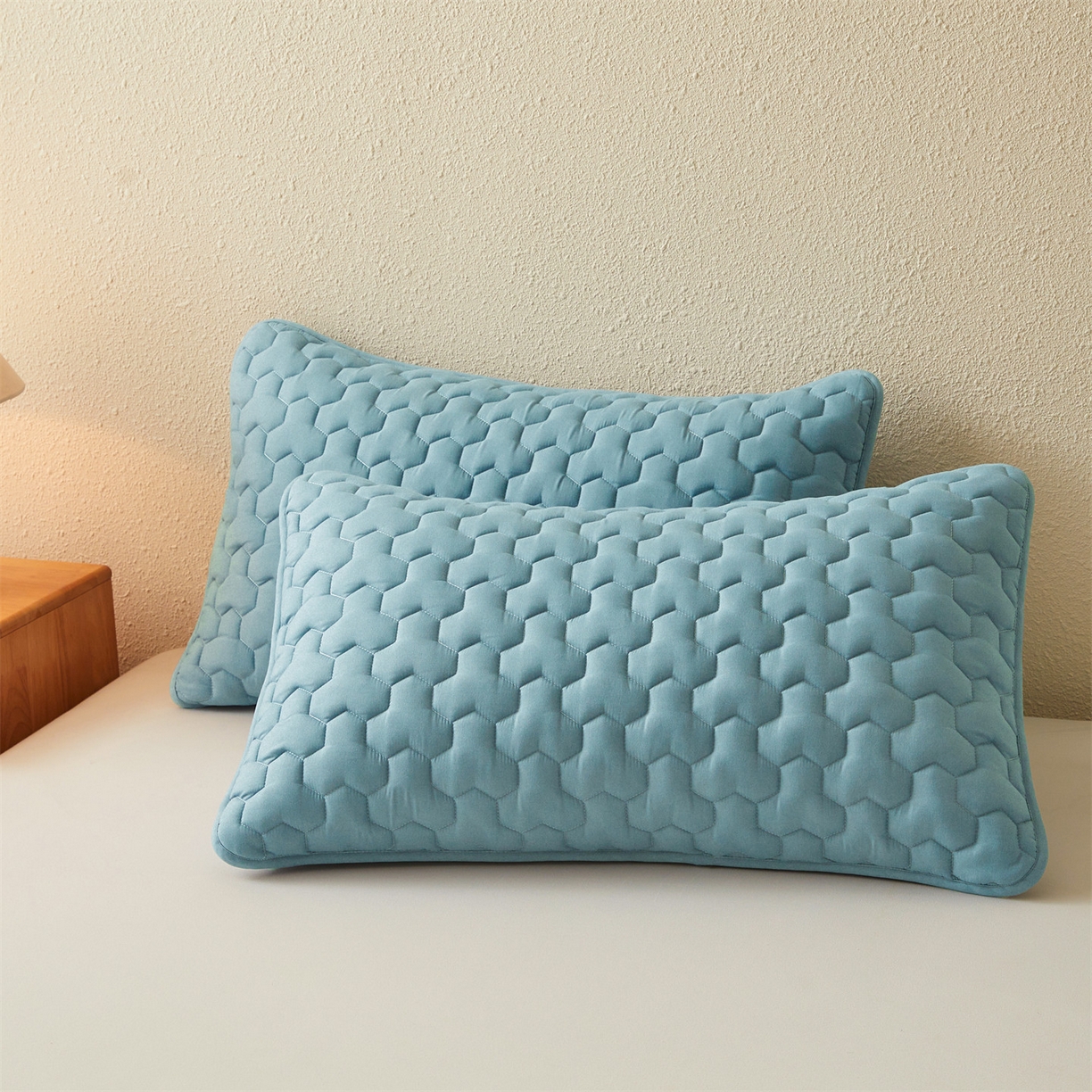 91家纺网 家纺一手货源 找家纺 （总）居眠 2025新款简格-棉花防水枕套-简格