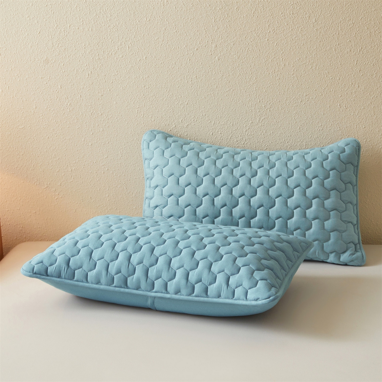 91家纺网 家纺一手货源 找家纺 居眠 2025新款简格-棉花防水枕套-简格 简格-蓝