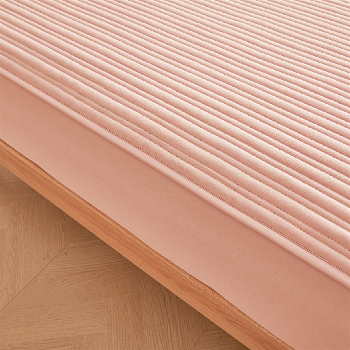 91家纺网 家纺一手货源 找家纺 居眠 2025新款云纹刺绣棉花防水床笠 床笠单件-云纹 云纹-粉