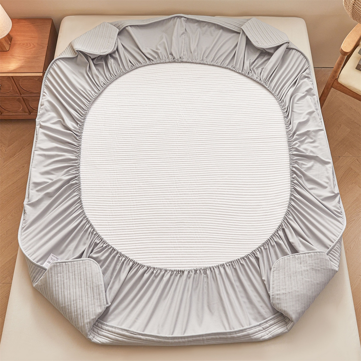 91家纺网 家纺一手货源 找家纺 居眠 2025新款云纹刺绣棉花防水床笠 床笠单件-云纹 云纹-灰