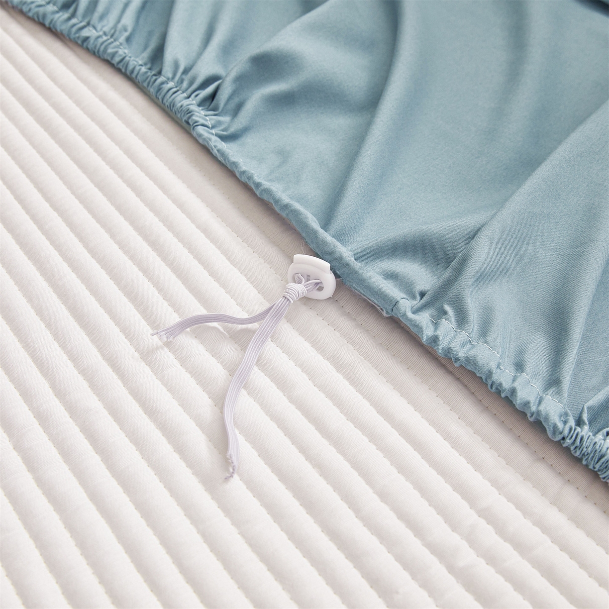 91家纺网 家纺一手货源 找家纺 居眠 2025新款云纹刺绣棉花防水床笠 床笠单件-云纹 云纹-蓝