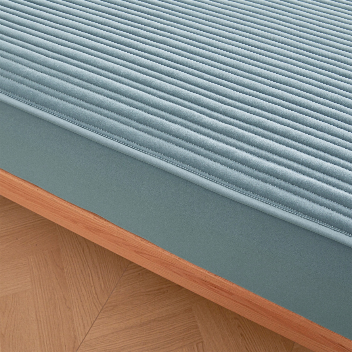 91家纺网 家纺一手货源 找家纺 居眠 2025新款云纹刺绣棉花防水床笠 床笠单件-云纹 云纹-蓝