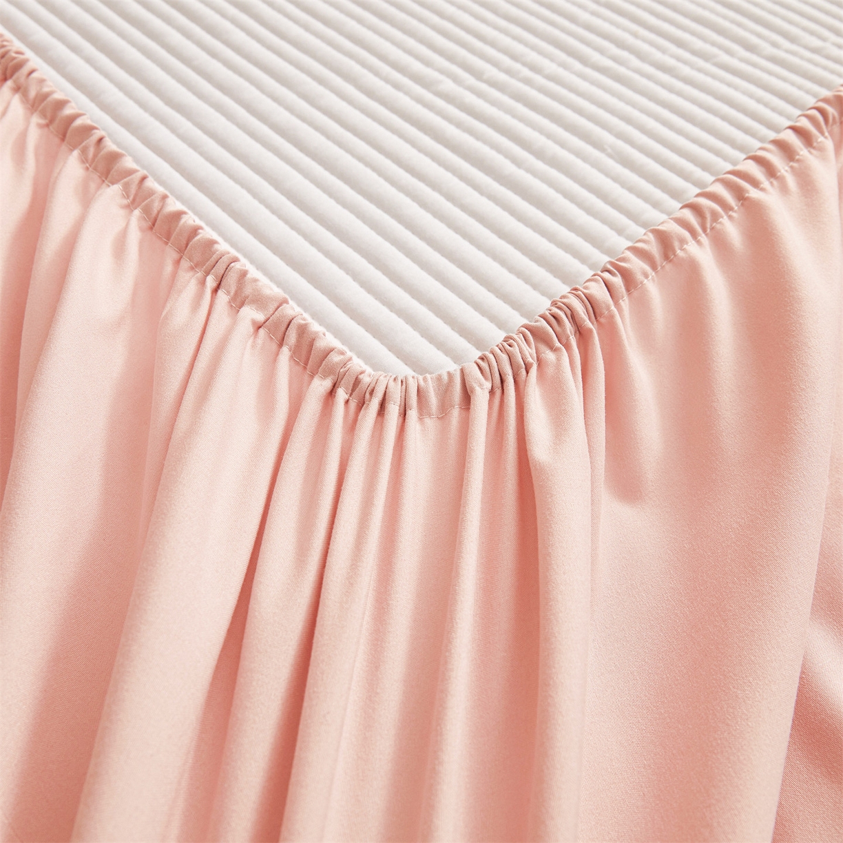 91家纺网 家纺一手货源 找家纺 居眠 2025新款云纹刺绣棉花防水床笠 床笠单件-云纹 云纹-粉