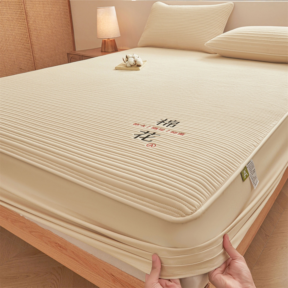 91家纺网 家纺一手货源 找家纺 居眠 2025新款云纹刺绣棉花防水床笠 床笠单件-云纹 云纹-卡