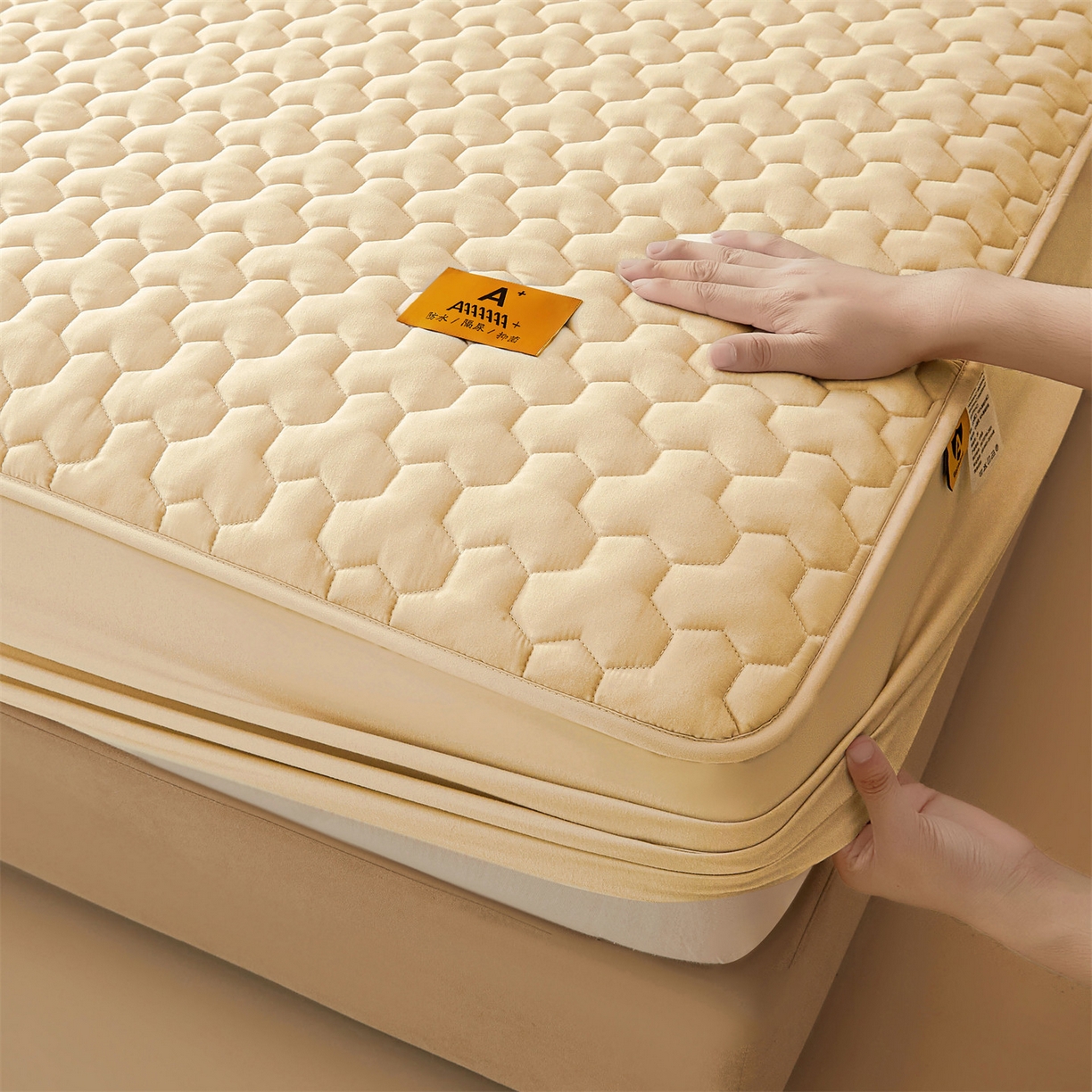 91家纺网 家纺一手货源 找家纺 居眠 2025新款简格-棉花防水床笠-简格 简格-卡色