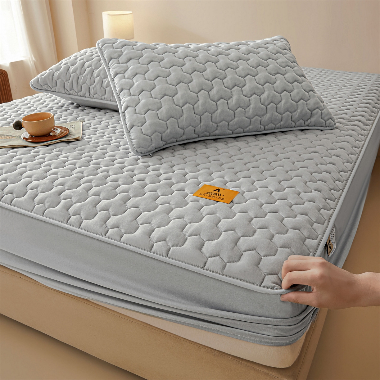 91家纺网 家纺一手货源 找家纺 居眠 2025新款简格-棉花防水床笠-简格 简格-灰色