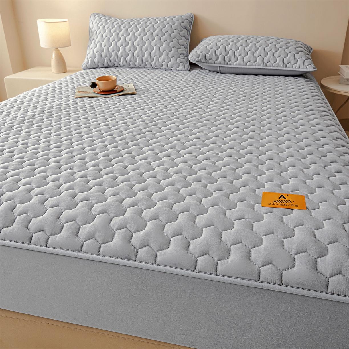 91家纺网 家纺一手货源 找家纺 居眠 2025新款简格-棉花防水床笠-简格 简格-灰色