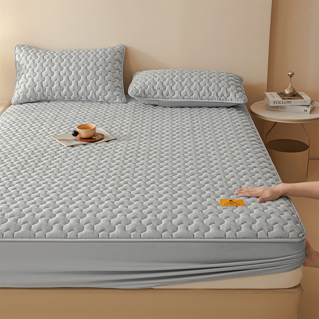 91家纺网 家纺一手货源 找家纺 居眠 2025新款简格-棉花防水床笠-简格 简格-灰色