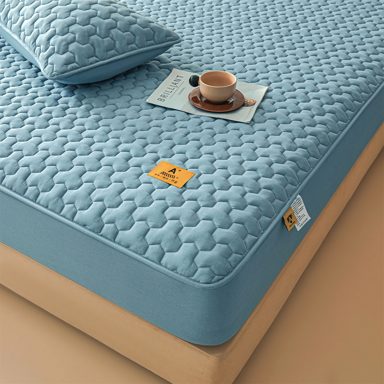 91家纺网 家纺一手货源 找家纺 居眠 2025新款简格-棉花防水床笠-简格 简格-蓝色