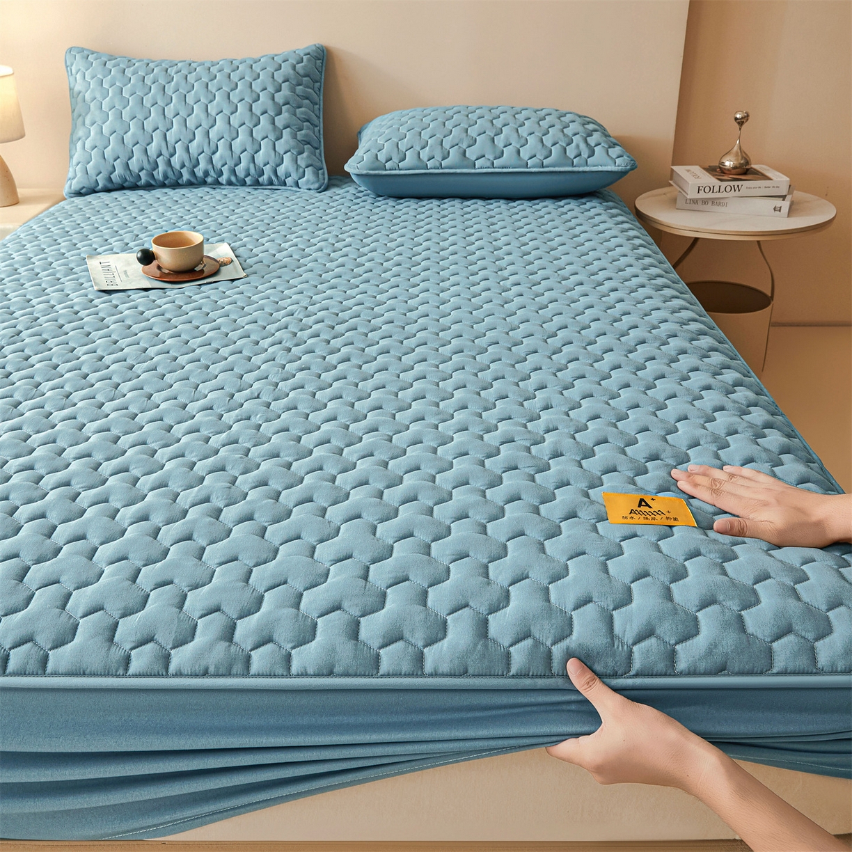 91家纺网 家纺一手货源 找家纺 居眠 2025新款简格-棉花防水床笠-简格 简格-蓝色