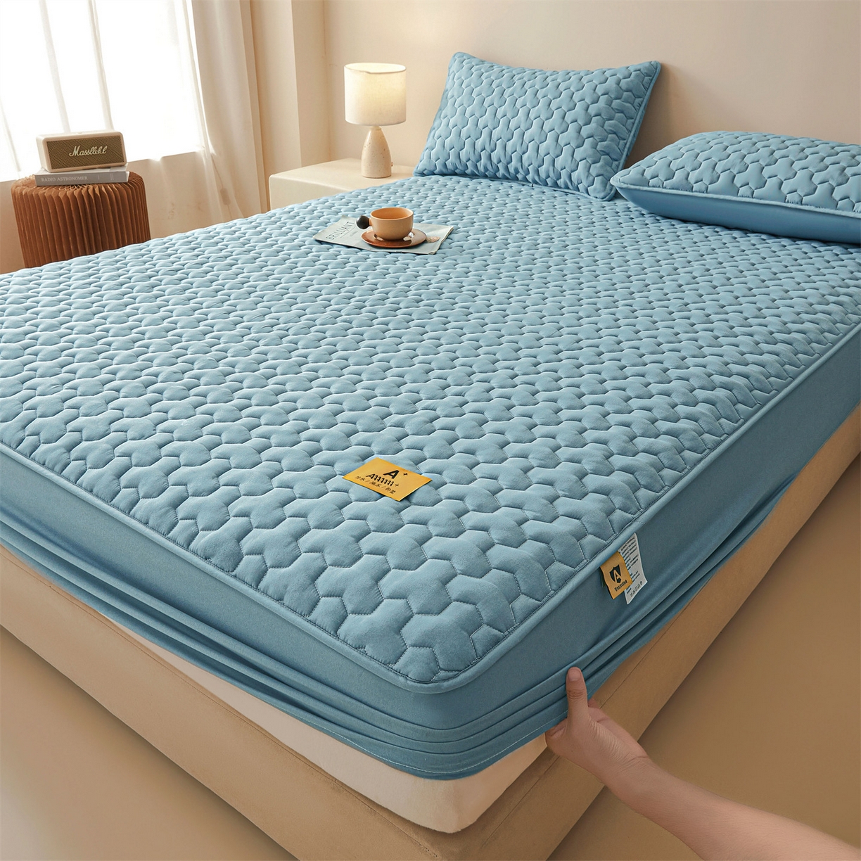 91家纺网 家纺一手货源 找家纺 居眠 2025新款简格-棉花防水床笠-简格 简格-蓝色