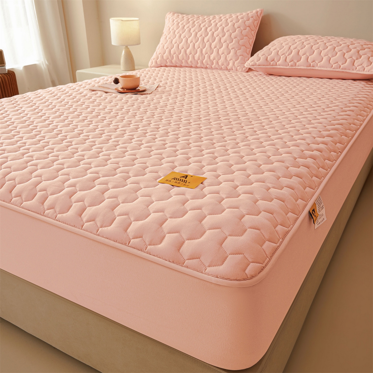 91家纺网 家纺一手货源 找家纺 居眠 2025新款简格-棉花防水床笠-简格 简格-粉色