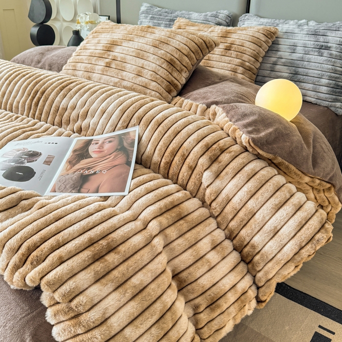 91家纺网 家纺一手货源 找家纺 金蕊阁 2025新款A类抽条兔绒四件套 渐变彩泡泡-咖