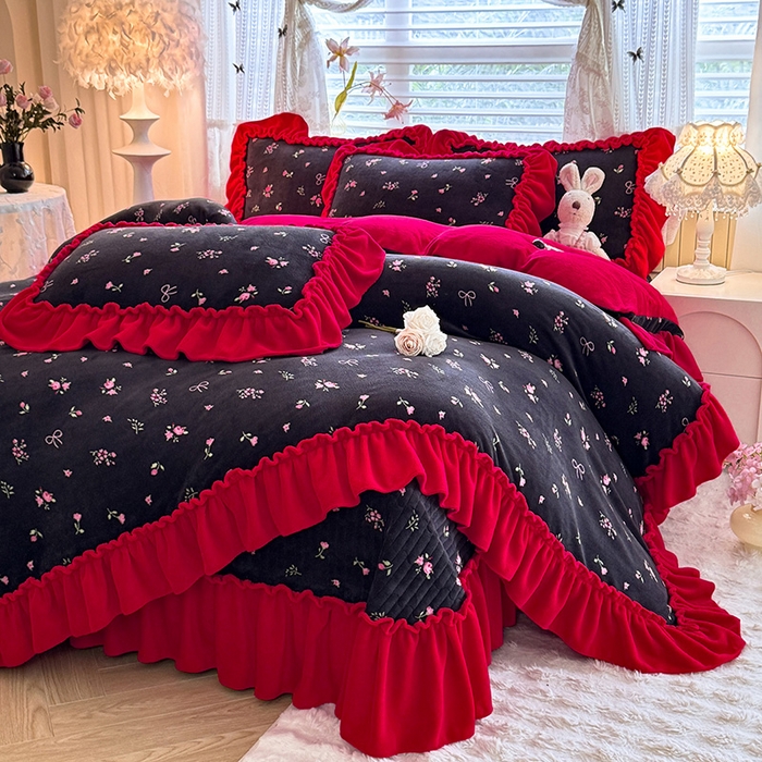 91家纺网 家纺一手货源 找家纺 （总）韩约家纺 2025新款法式大花边印花牛奶绒床盖款四件套