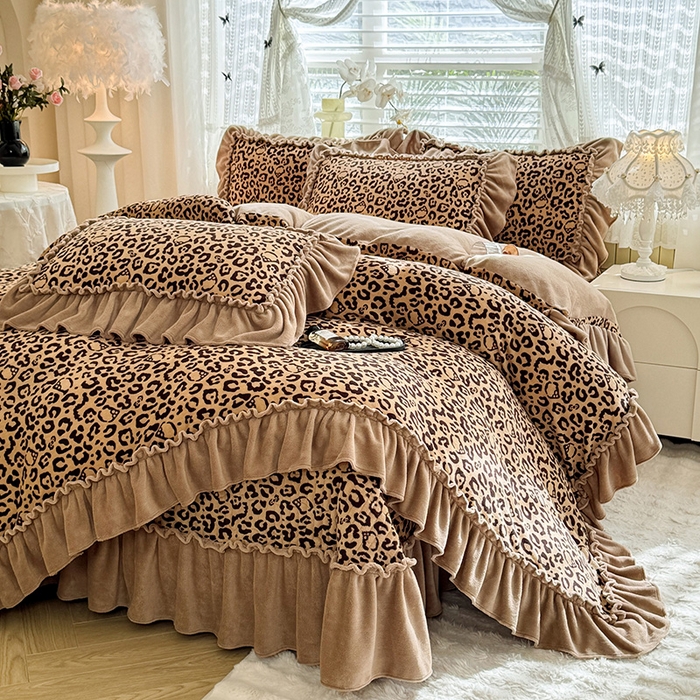 91家纺网 家纺一手货源 找家纺 （总）韩约家纺 2025新款法式大花边印花牛奶绒床盖款四件套