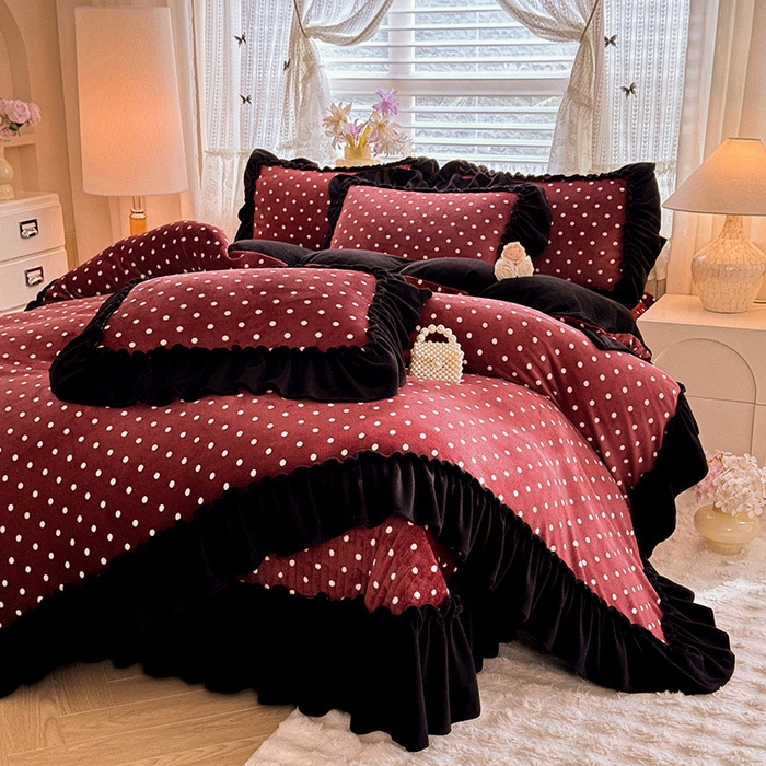 韩约家纺 2025新款法式大花边印花牛奶绒床盖款四件套 红萌萌（床盖款）