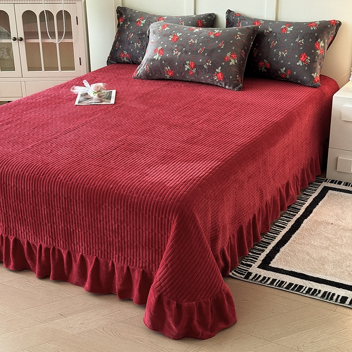 91家纺网 家纺一手货源 找家纺 梦纤绒 2025新款亲肤舒适加厚印花牛奶绒床盖四件套 妖姬