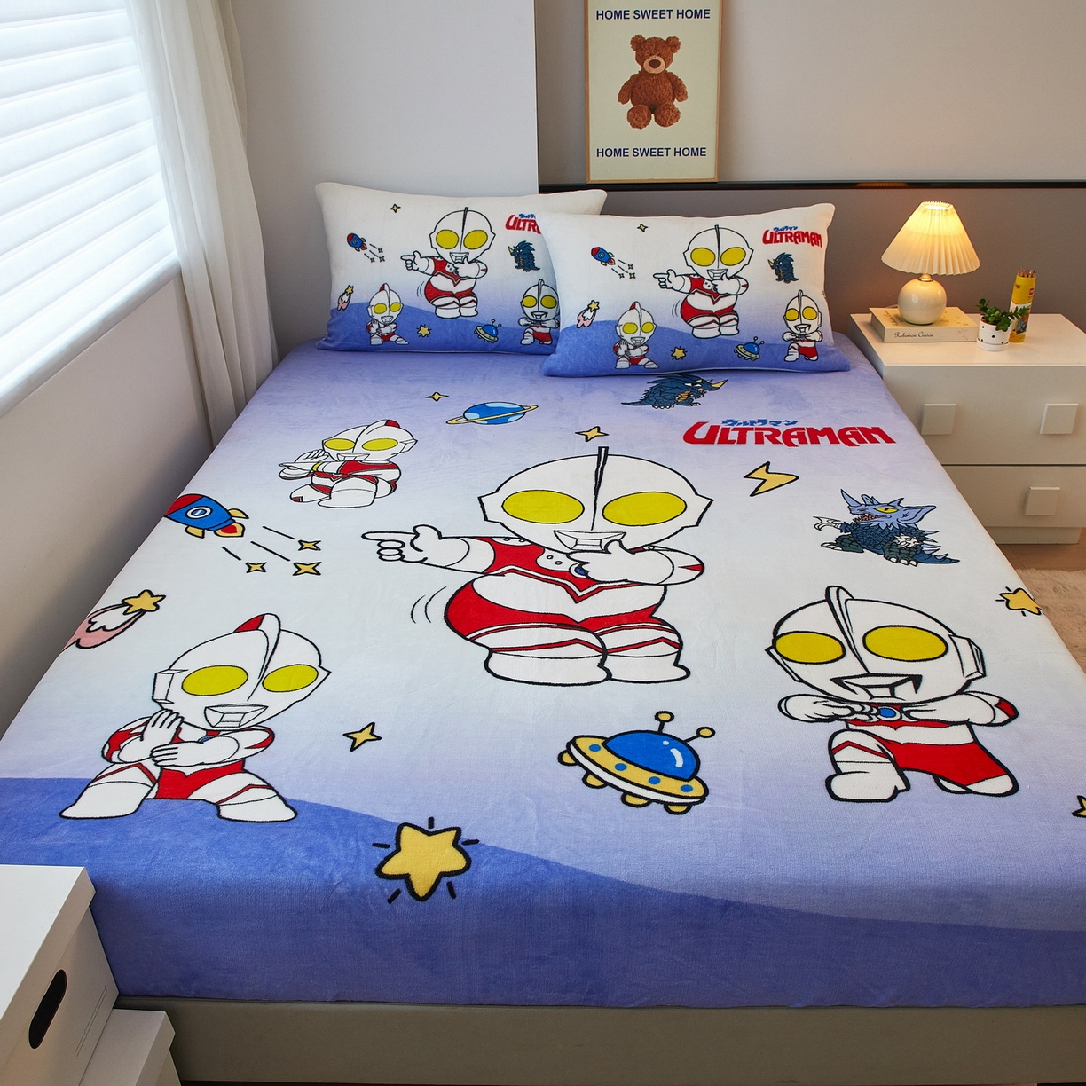 91家纺网 家纺一手货源 找家纺 蘭菲家纺 2025新款牛奶绒奥特曼系列单品床笠 抱团