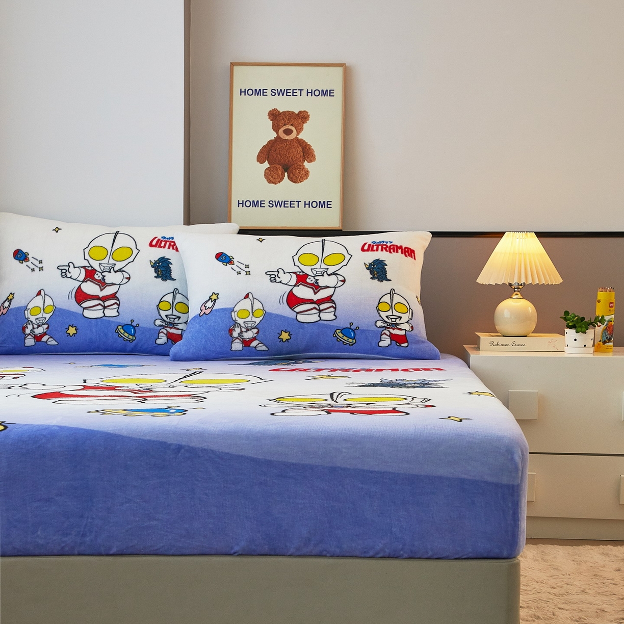 91家纺网 家纺一手货源 找家纺 蘭菲家纺 2025新款牛奶绒奥特曼系列单品床笠 抱团