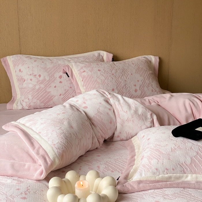 91家纺网 家纺一手货源 找家纺 馨蕊家居 2025新款秋冬轻奢煦暖绒系列-绒芸柔 绒芸柔-蔷薇粉