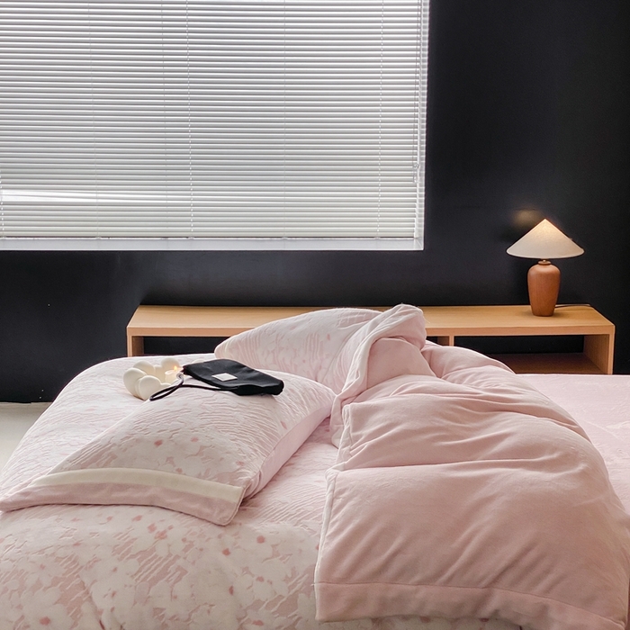 91家纺网 家纺一手货源 找家纺 馨蕊家居 2025新款秋冬轻奢煦暖绒系列-绒芸柔 绒芸柔-蔷薇粉