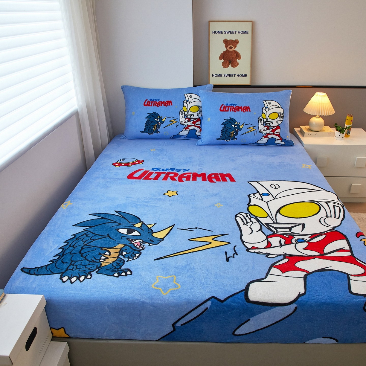 91家纺网 家纺一手货源 找家纺 蘭菲家纺 2025新款牛奶绒奥特曼系列单品床笠 闪电