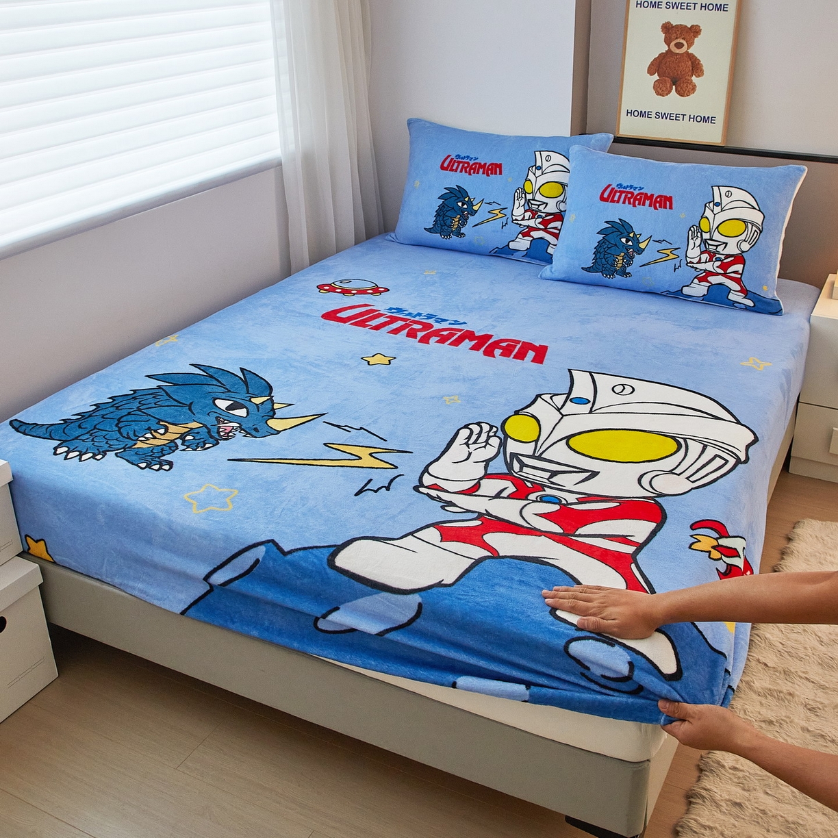 91家纺网 家纺一手货源 找家纺 蘭菲家纺 2025新款牛奶绒奥特曼系列单品床笠 闪电