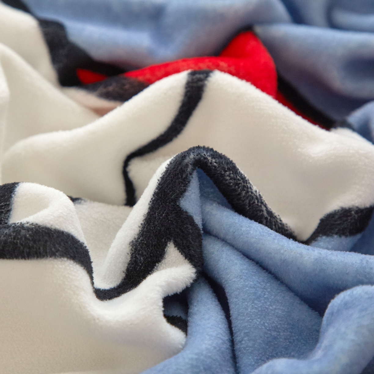 91家纺网 家纺一手货源 找家纺 蘭菲家纺 2025新款牛奶绒奥特曼系列单品床笠 王者