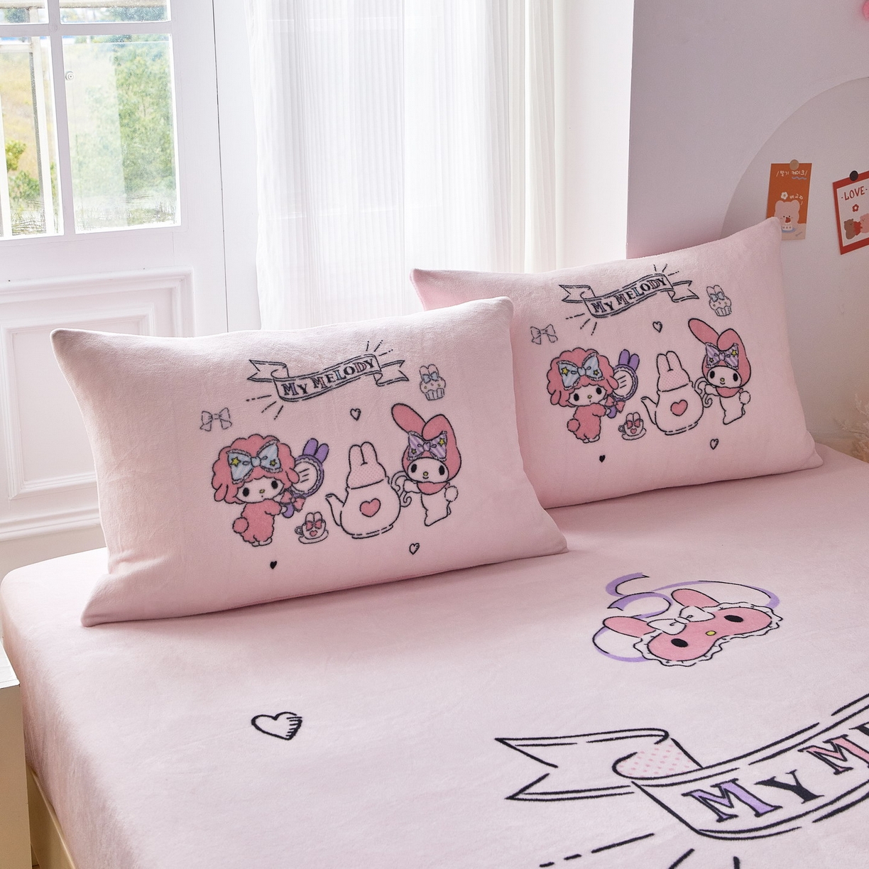 91家纺网 家纺一手货源 找家纺 （总）蘭菲家纺 2025新款三丽欧牛奶绒套件系列单品床笠