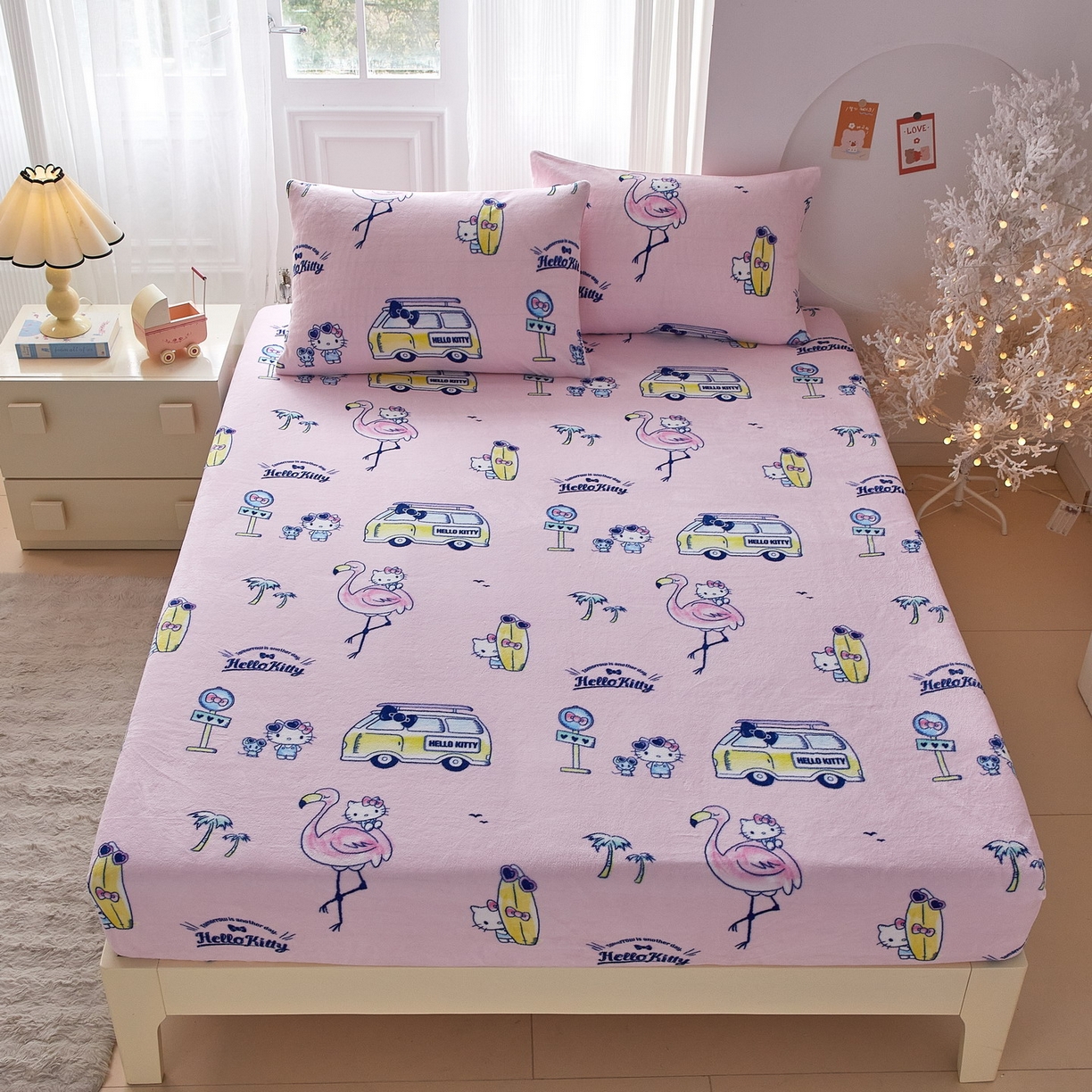 91家纺网 家纺一手货源 找家纺 （总）蘭菲家纺 2025新款三丽欧牛奶绒套件系列单品床笠