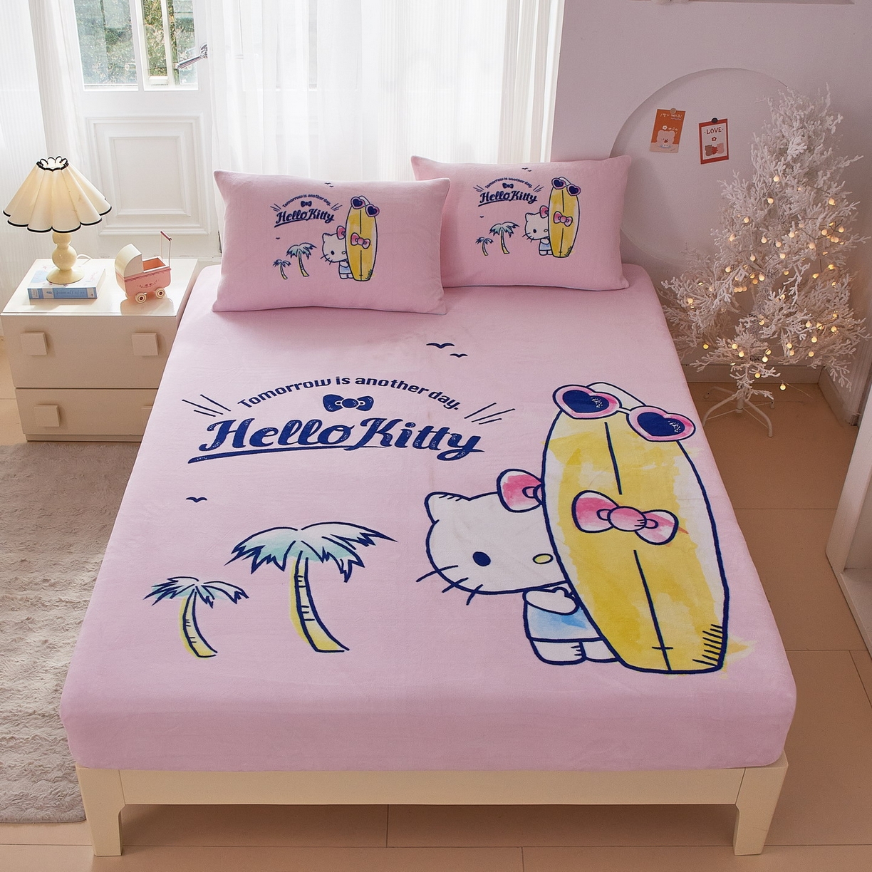 91家纺网 家纺一手货源 找家纺 （总）蘭菲家纺 2025新款三丽欧牛奶绒套件系列单品床笠