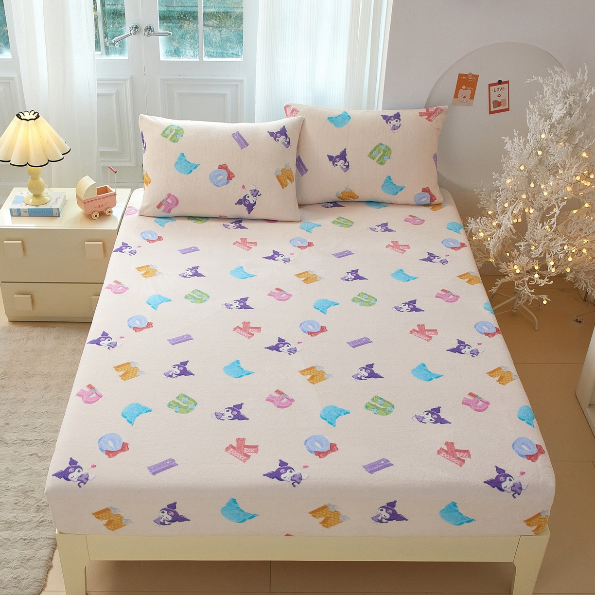 91家纺网 家纺一手货源 找家纺 （总）蘭菲家纺 2025新款三丽欧牛奶绒套件系列单品床笠