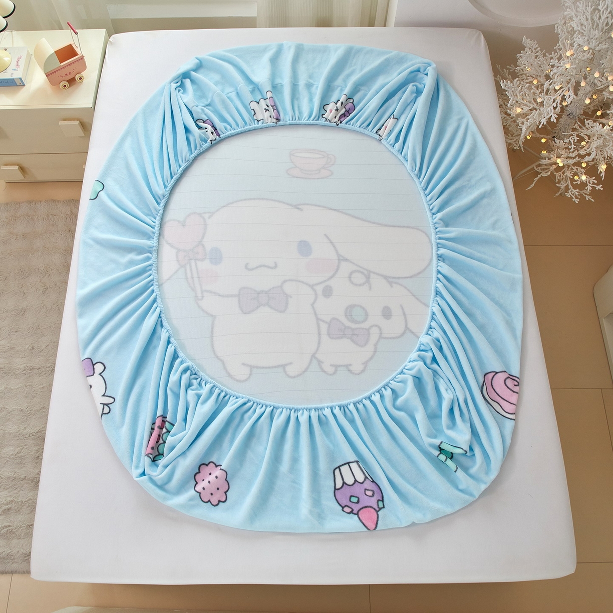 91家纺网 家纺一手货源 找家纺 蘭菲家纺 2025新款三丽欧牛奶绒套件系列单品床笠 逛街狗