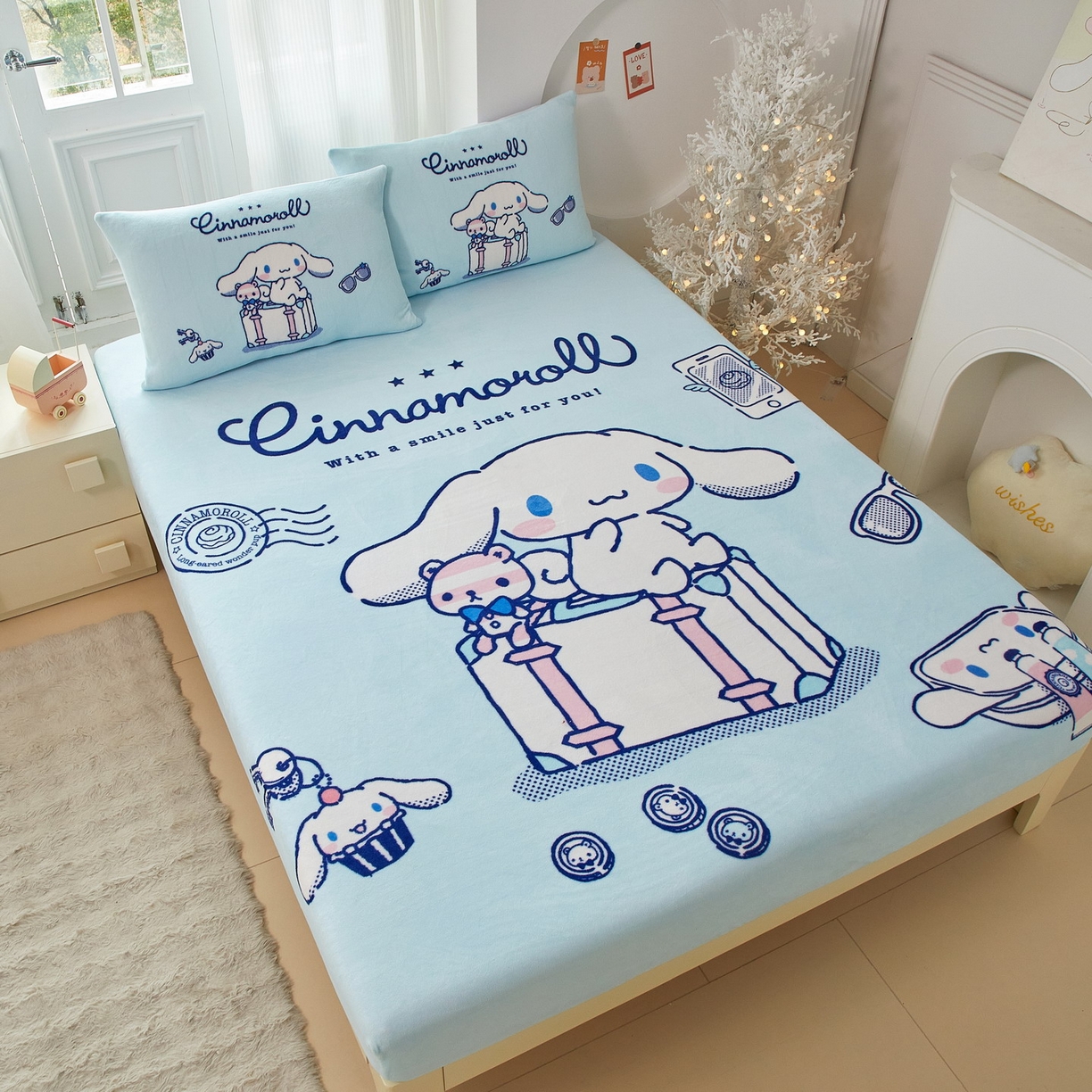 91家纺网 家纺一手货源 找家纺 蘭菲家纺 2025新款三丽欧牛奶绒套件系列单品床笠 精致狗狗