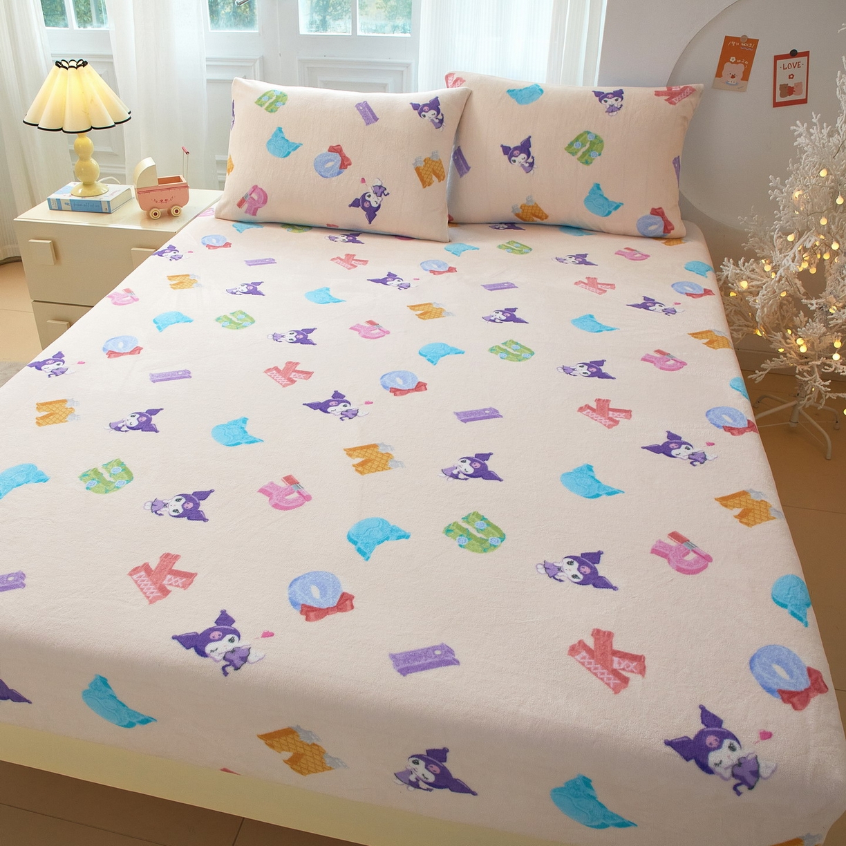 91家纺网 家纺一手货源 找家纺 蘭菲家纺 2025新款三丽欧牛奶绒套件系列单品床笠 小库儿