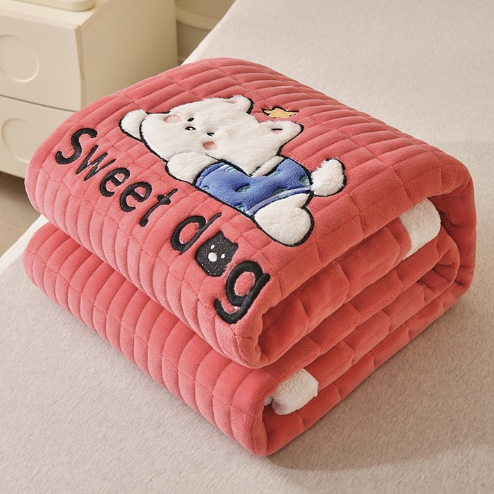 91家纺网 家纺一手货源 找家纺 悠米悠家 2025新款牛奶绒夹棉加厚床褥-小狗 小熊系列 小狗-红色