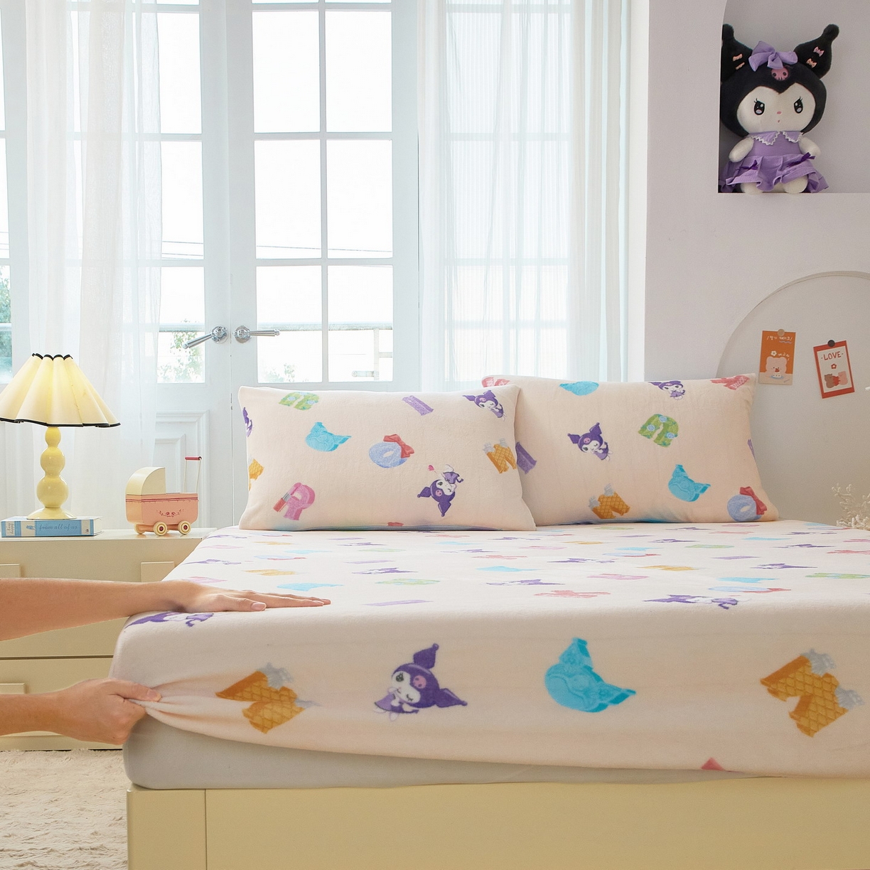 91家纺网 家纺一手货源 找家纺 蘭菲家纺 2025新款三丽欧牛奶绒套件系列单品床笠 小库儿