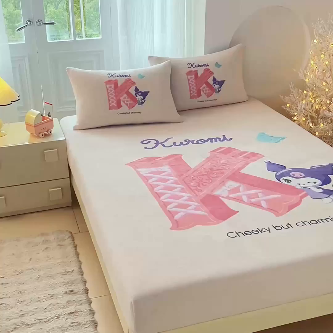 91家纺网 家纺一手货源 找家纺 蘭菲家纺 2025新款三丽欧牛奶绒套件系列单品床笠 小库故事