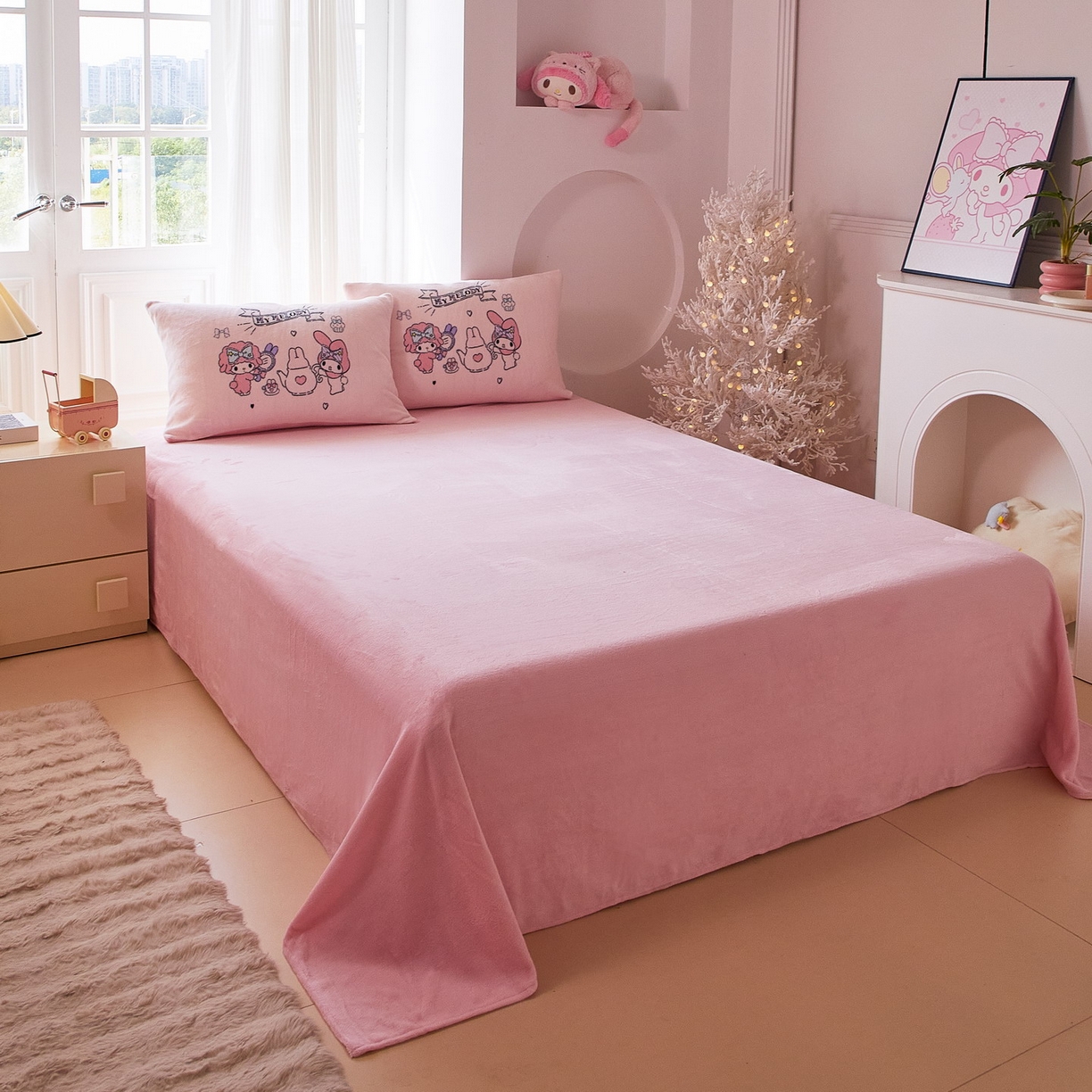 91家纺网 家纺一手货源 找家纺 （总）蘭菲家纺 2025新款三丽欧牛奶绒套件系列四件套