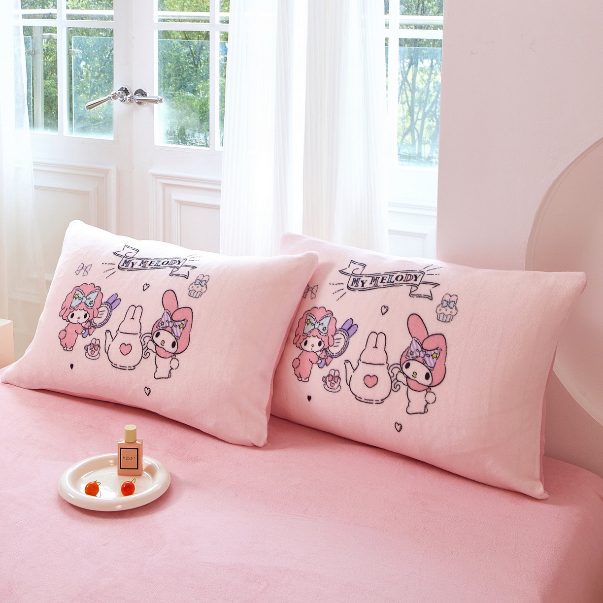 91家纺网 家纺一手货源 找家纺 （总）蘭菲家纺 2025新款三丽欧牛奶绒套件系列四件套