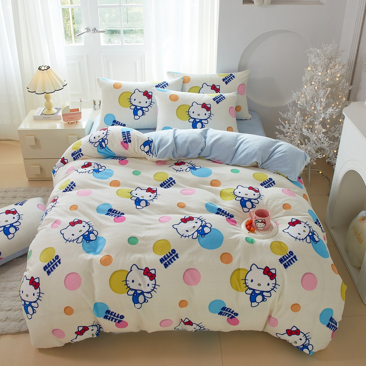 蘭菲家纺 2025新款三丽欧牛奶绒套件系列四件套 波点KT