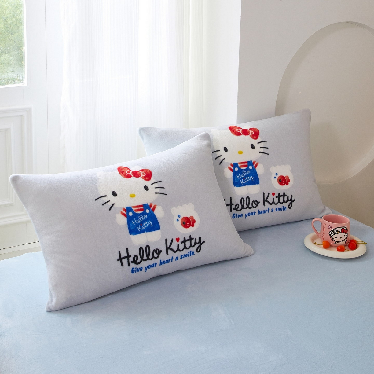 91家纺网 家纺一手货源 找家纺 蘭菲家纺 2025新款三丽欧牛奶绒套件系列四件套 可爱KT