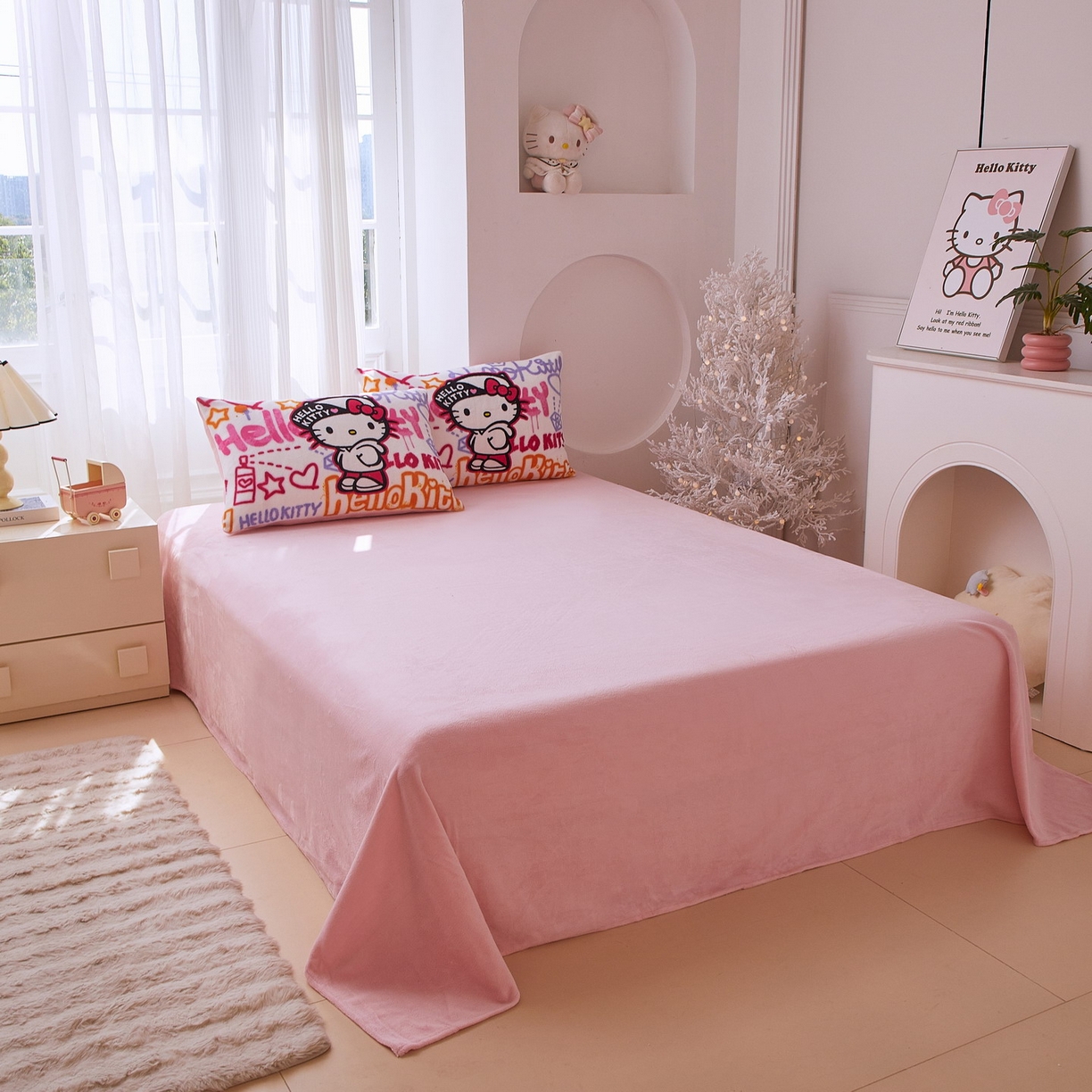 91家纺网 家纺一手货源 找家纺 蘭菲家纺 2025新款三丽欧牛奶绒套件系列四件套 涂鸦奶茶