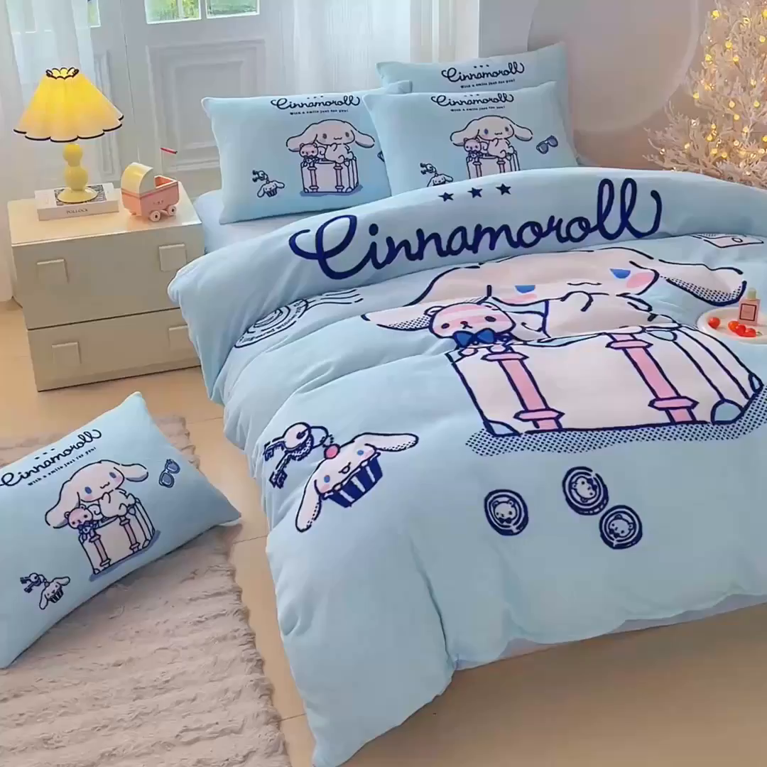 91家纺网 家纺一手货源 找家纺 蘭菲家纺 2025新款三丽欧牛奶绒套件系列四件套 精致狗狗