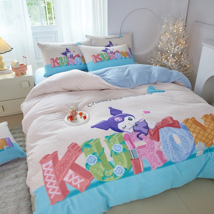 91家纺网 家纺一手货源 找家纺 蘭菲家纺 2025新款三丽欧牛奶绒套件系列四件套 快乐小库