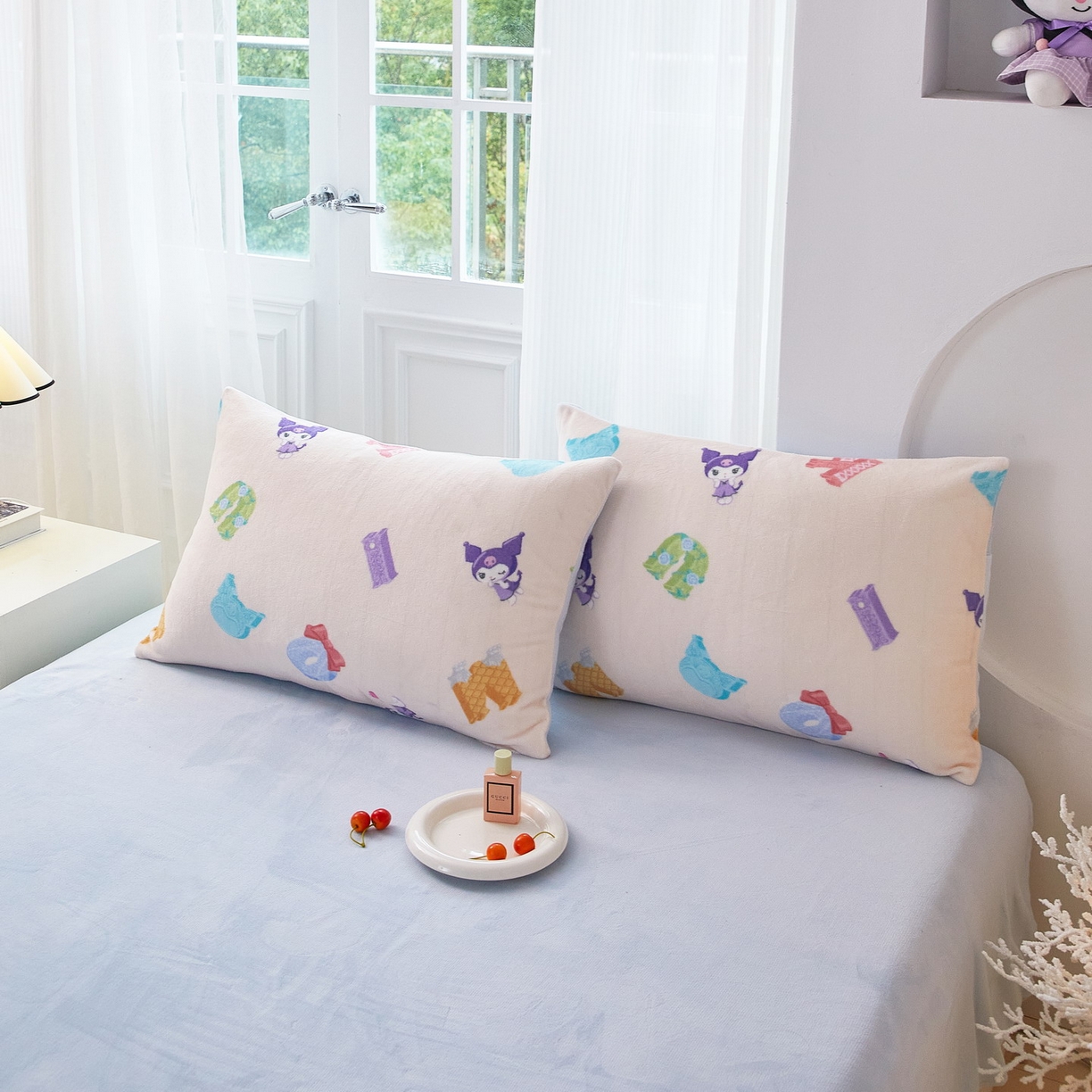 91家纺网 家纺一手货源 找家纺 蘭菲家纺 2025新款三丽欧牛奶绒套件系列四件套 小库儿