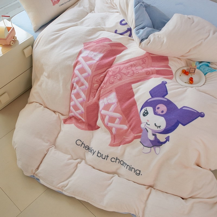 91家纺网 家纺一手货源 找家纺 蘭菲家纺 2025新款三丽欧牛奶绒套件系列四件套 小库故事