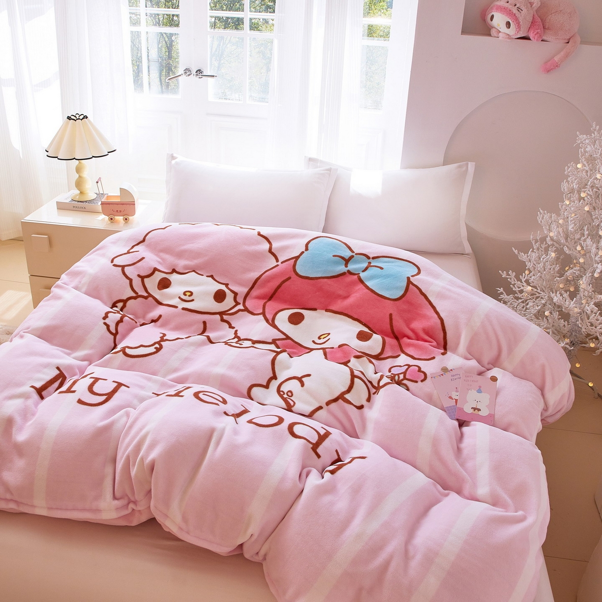 91家纺网 家纺一手货源 找家纺 蘭菲家纺 2025新款三丽欧牛奶绒套件系列单品被套 美乐比爱