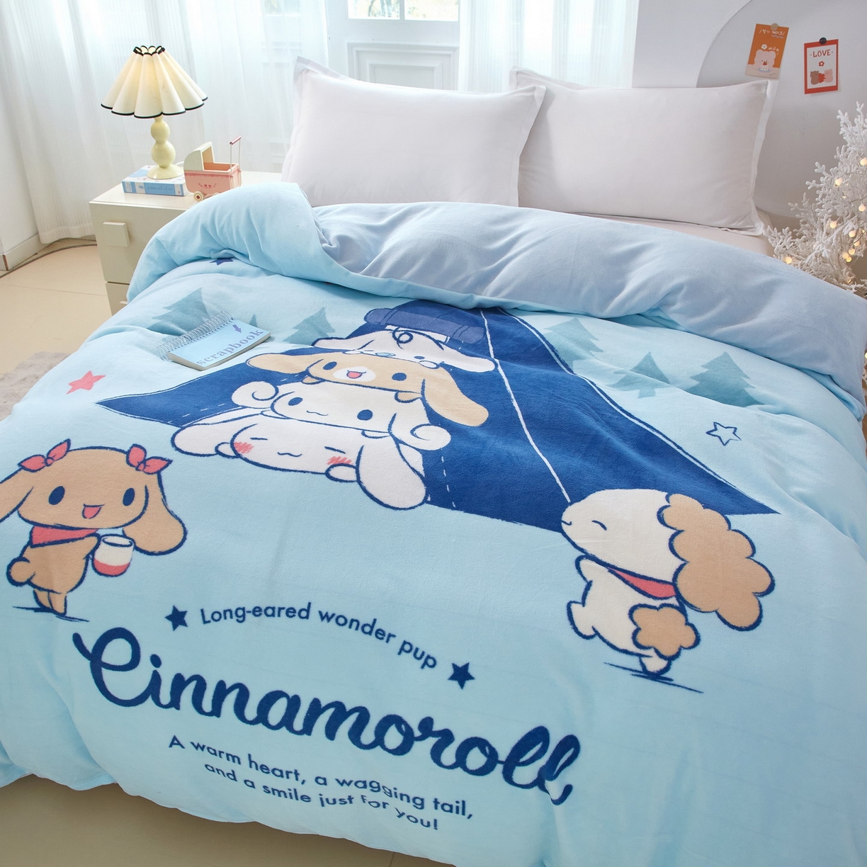 91家纺网 家纺一手货源 找家纺 蘭菲家纺 2025新款三丽欧牛奶绒套件系列单品被套 露营快乐